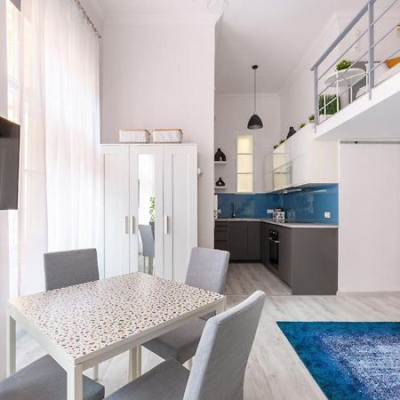 Standard Apartment By Hi5-Relax With Style Studio ブダペスト エクステリア 写真